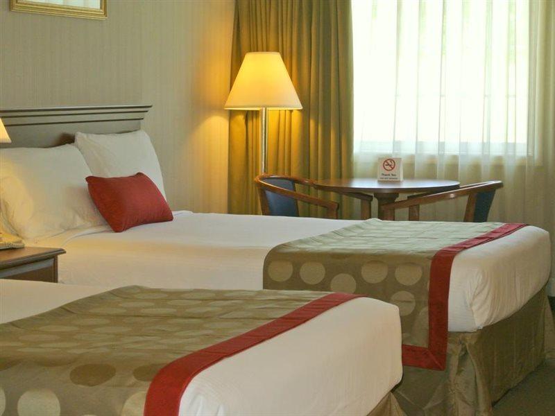 รามาดา บาย วินด์แฮม สตราสเบิร์ก Hotel สตราสบวร์ก ภายนอก รูปภาพ