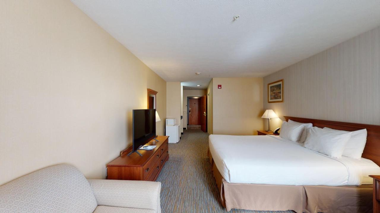 รามาดา บาย วินด์แฮม สตราสเบิร์ก Hotel สตราสบวร์ก ภายนอก รูปภาพ