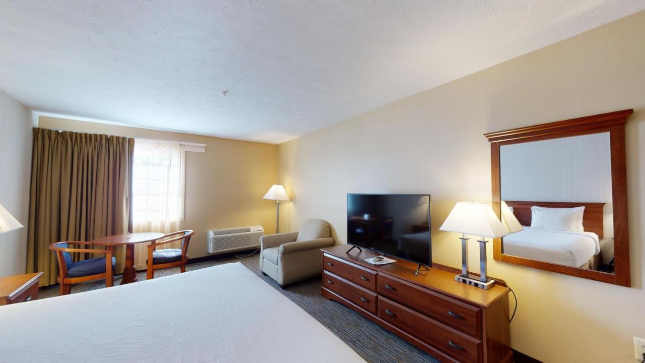 รามาดา บาย วินด์แฮม สตราสเบิร์ก Hotel สตราสบวร์ก ภายนอก รูปภาพ