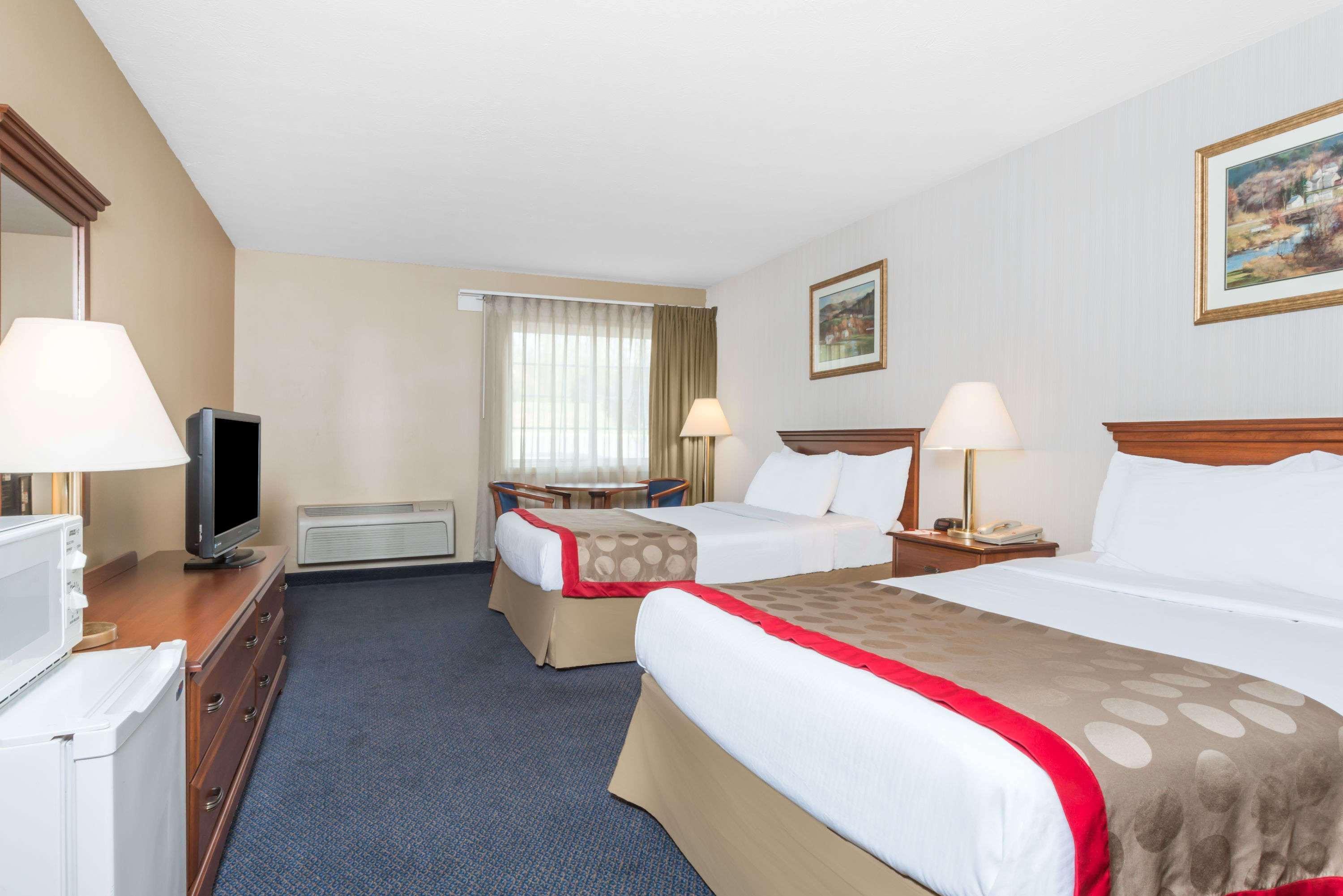 รามาดา บาย วินด์แฮม สตราสเบิร์ก Hotel สตราสบวร์ก ภายนอก รูปภาพ